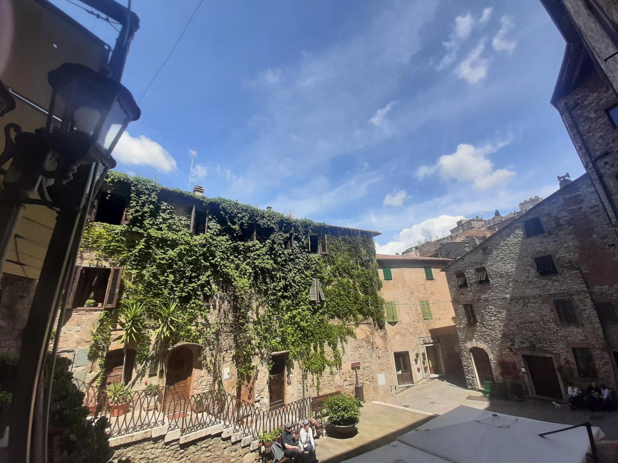La Piazzetta Toscana B&B Campiglia Marittima Exterior photo